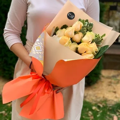 Luxury rose arrangements to Bodrum