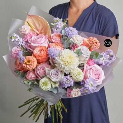 Send luxury flowers to Belek