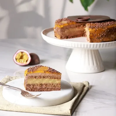 Vegan Cake - Image 2